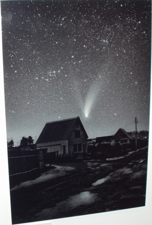 Kometa Hale-Bopp na předměstí ­Moskvy