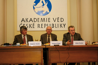 Česko-slovenská komise historiků ve spolupráci s ÚSD AV ČR představila 15. prosince 2008 Československou historickou ročenku.