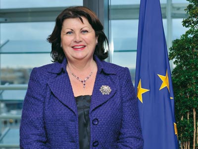 Nová evropská komisařka pro výzkum a inovace Máire Geoghegan-Quinn
